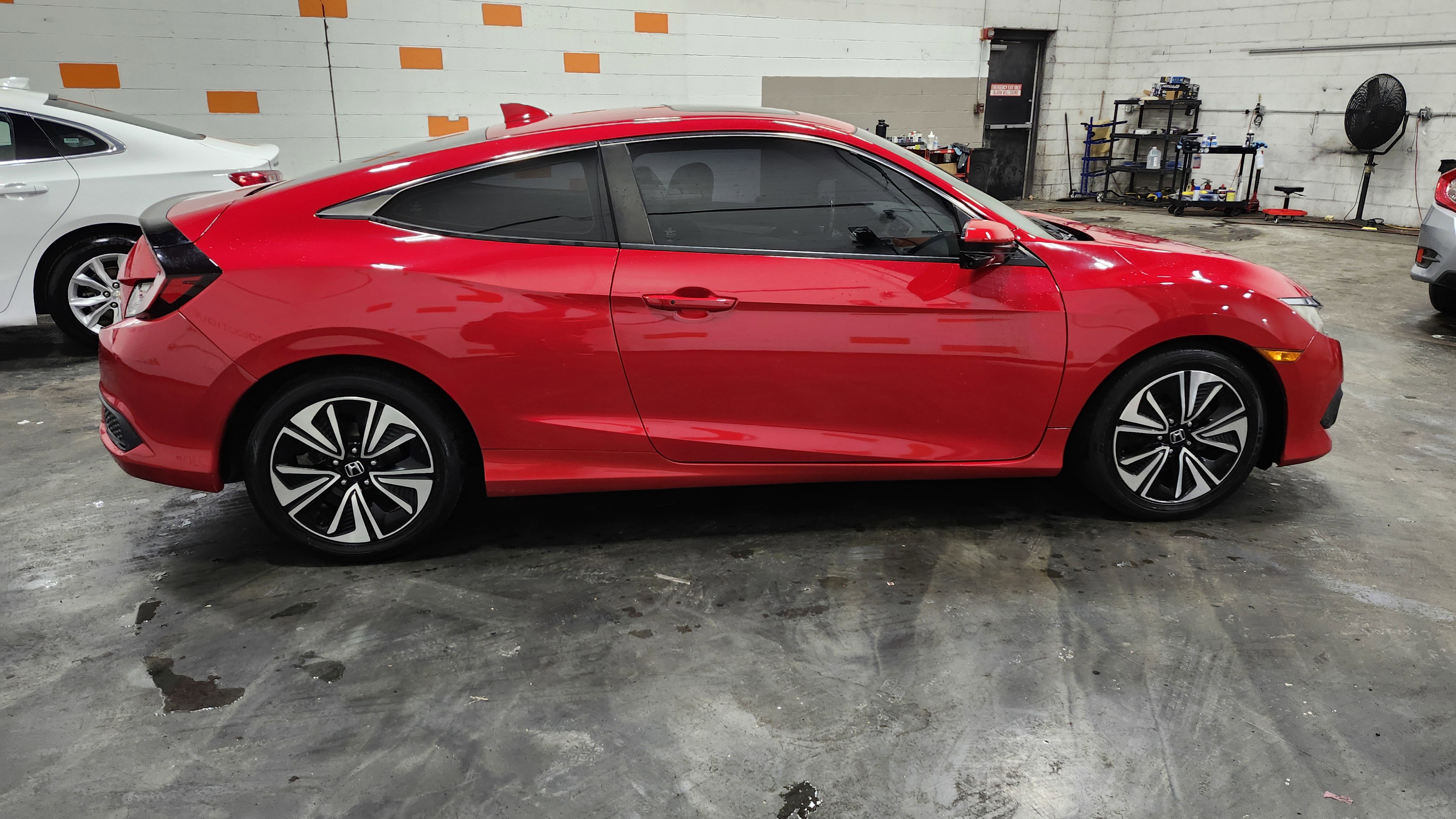 Used 2018 Honda Civic EX-T image 18