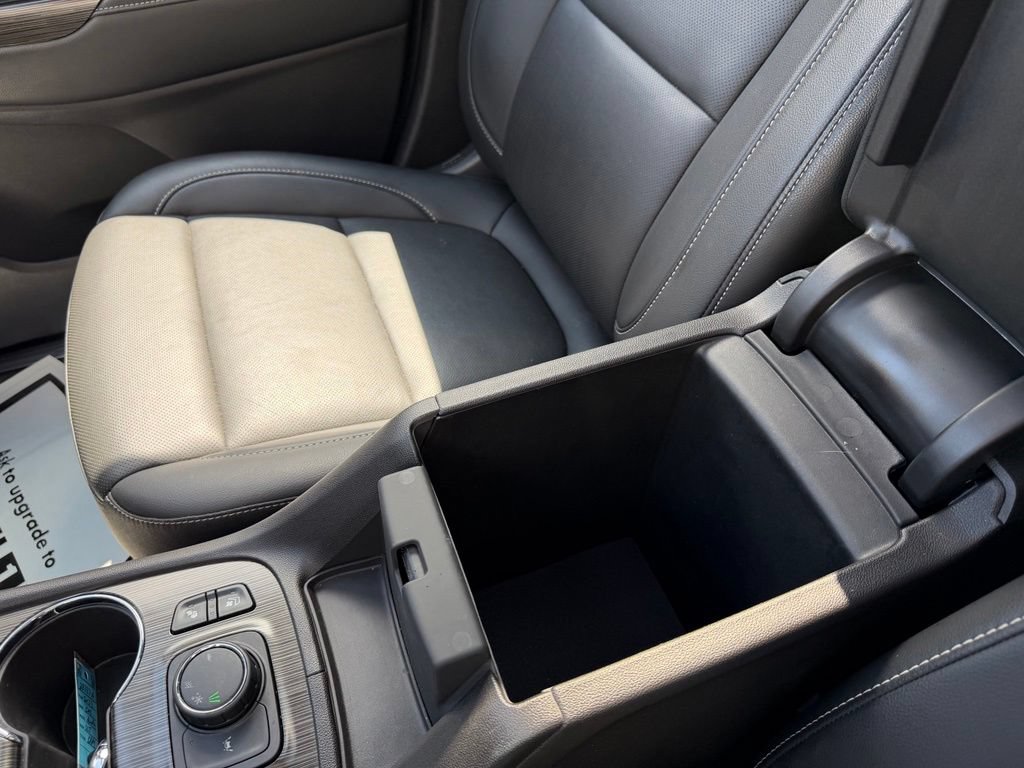 Certified 2023 GMC Acadia SLT w/ Elevation Edition FWD image 36