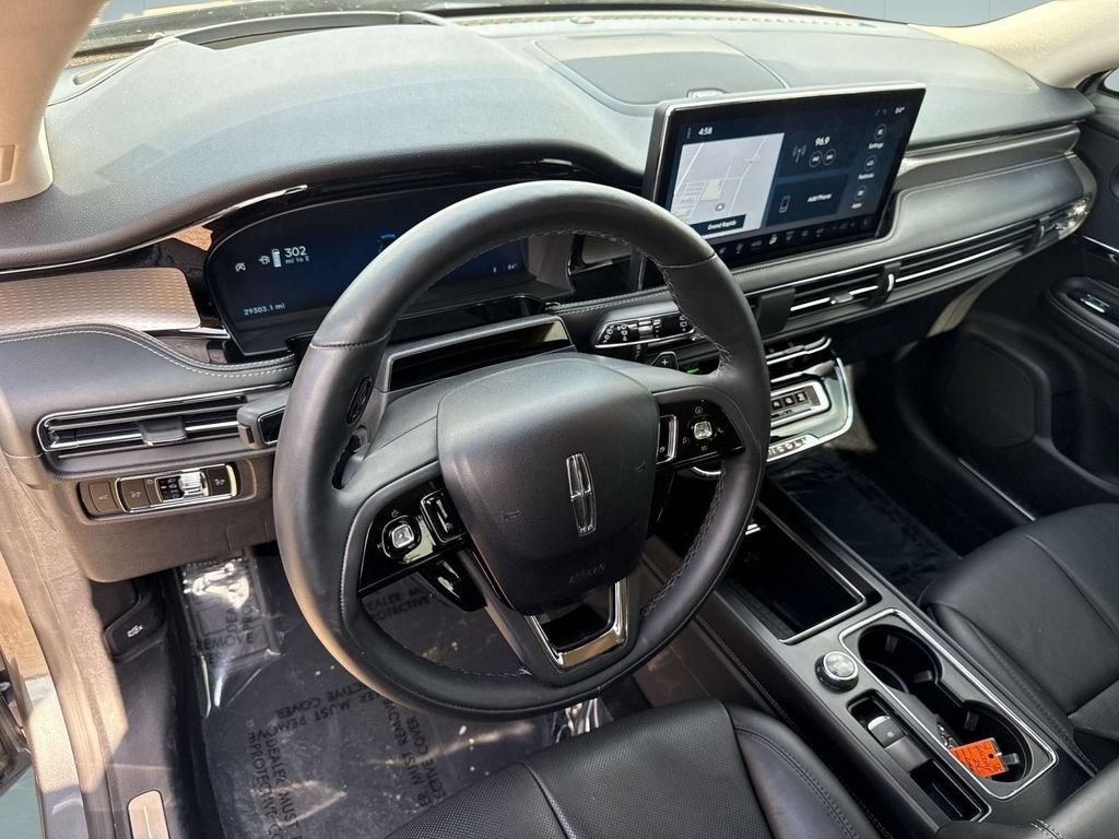 Certified 2023 Lincoln Corsair Reserve w/ Equipment Group 202A AWD/4WD image 11