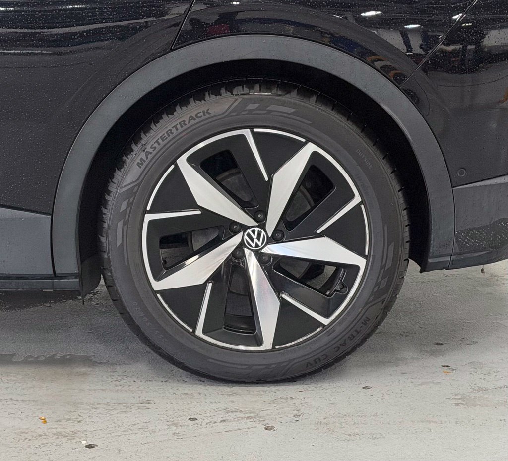 Used 2023 Volkswagen ID.4 Pro S RWD image 6