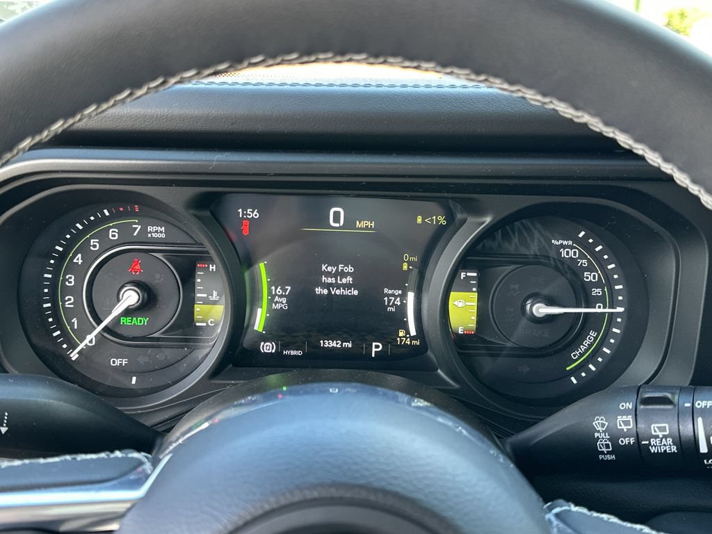 Certified 2025 Jeep Wrangler Unlimited Sahara AWD/4WD image 13