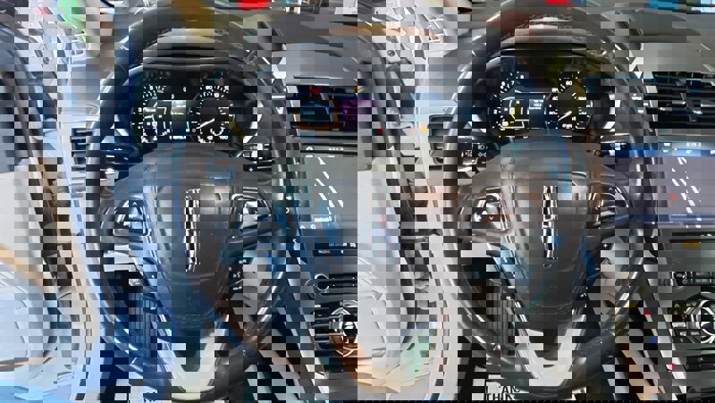 Used 2020 Lincoln MKZ w/ Convenience Package image 14