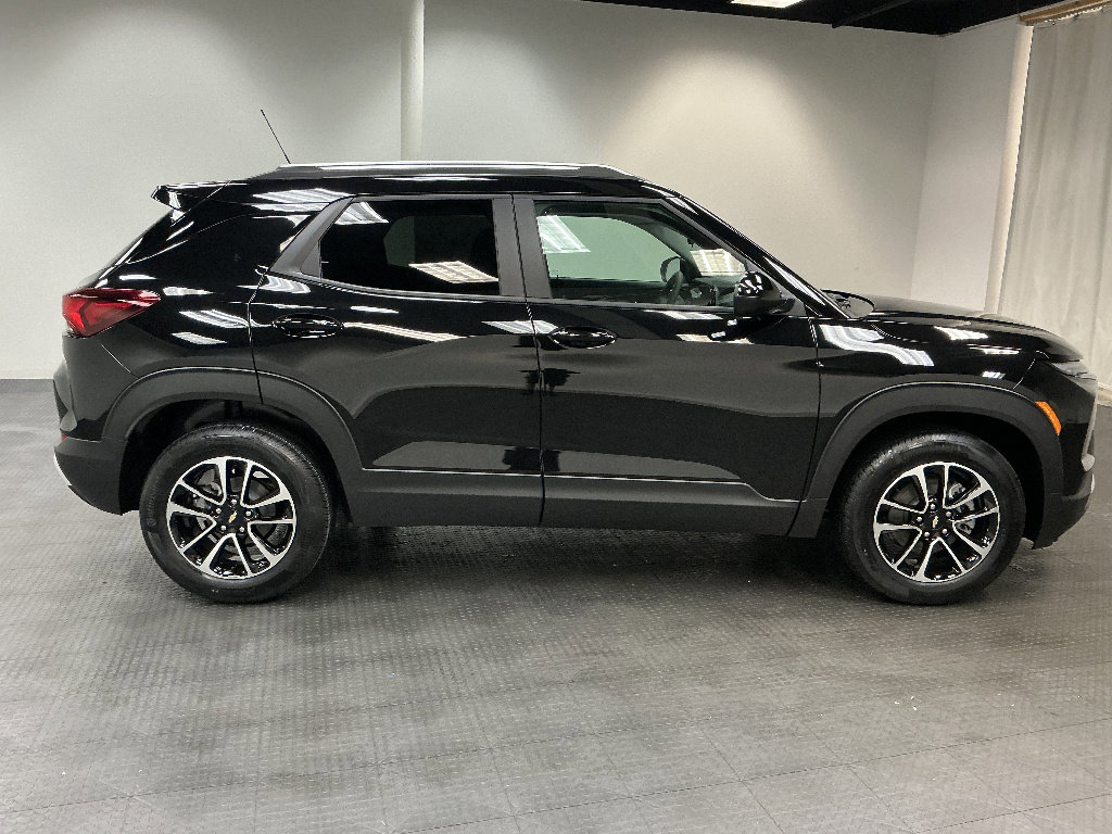 New 2026 Chevrolet TrailBlazer LT FWD image 6