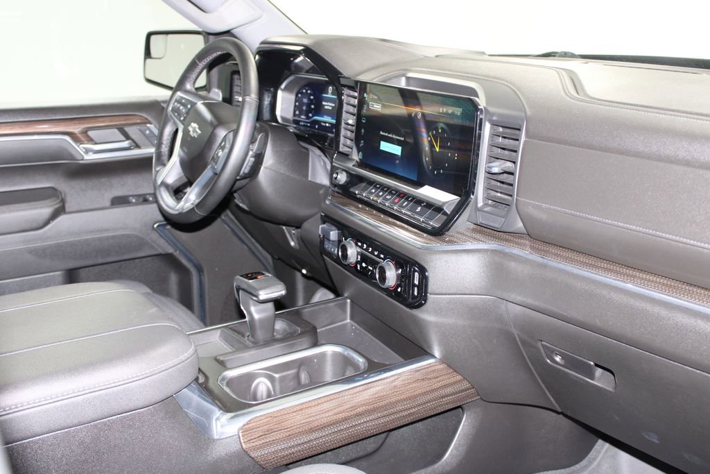 Used 2023 Chevrolet Silverado 1500 RST image 31