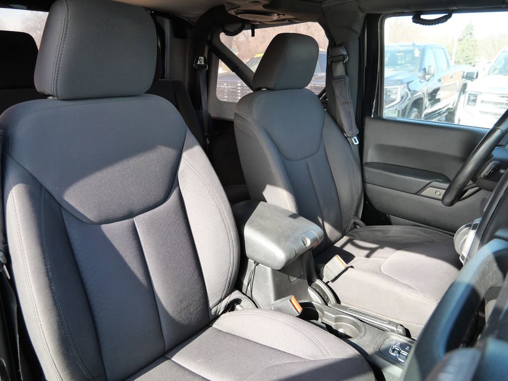 Used 2013 Jeep Wrangler Sport image 16