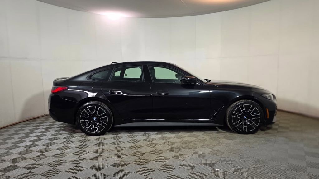 Used 2025 BMW 430i xDrive w/ M Sport Package image 8