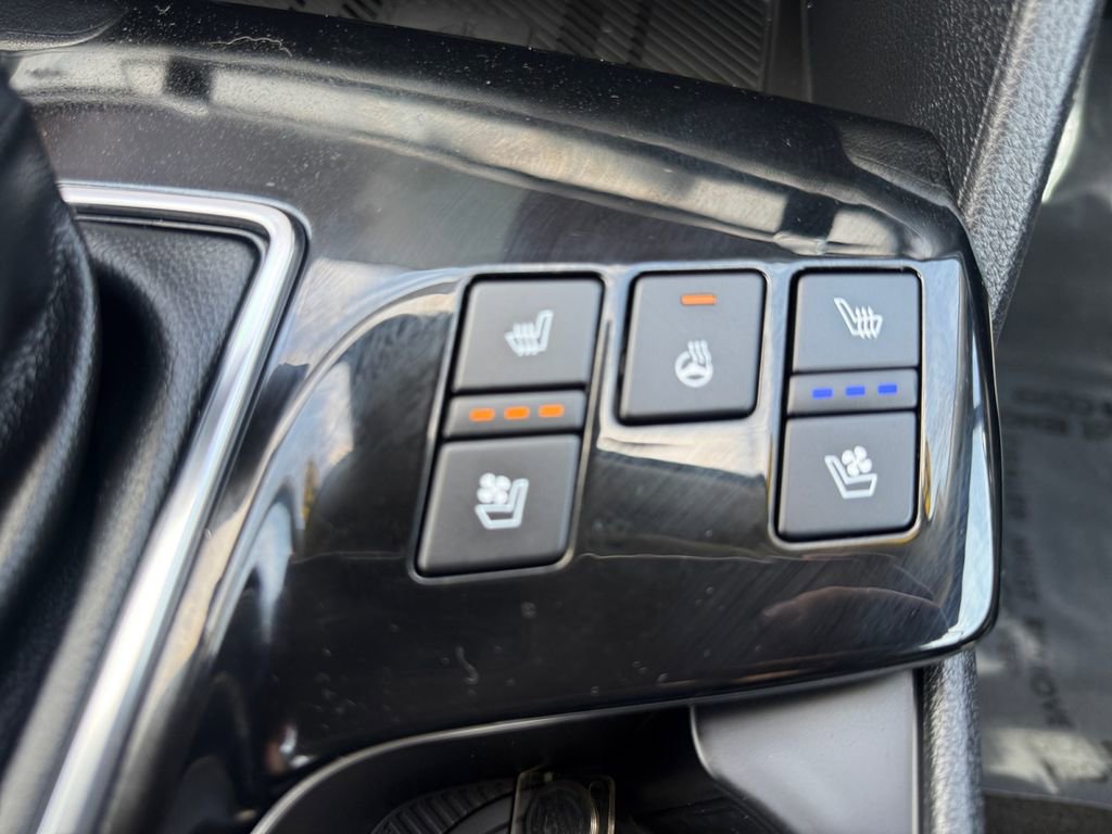 Certified 2023 Kia Sportage SX image 31