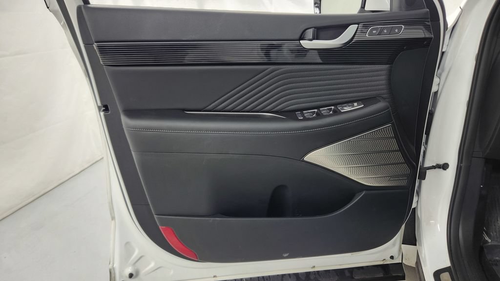 Used 2025 Hyundai Palisade Calligraphy AWD/4WD image 21