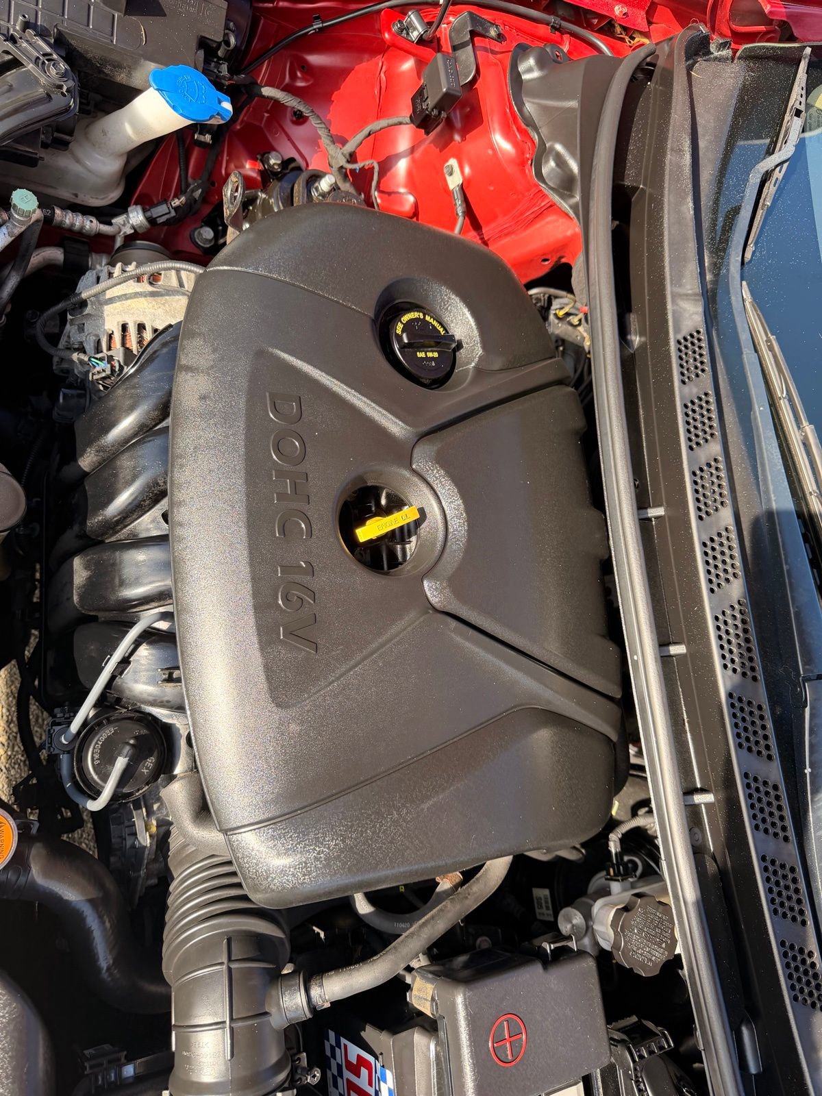 Used 2012 Hyundai Elantra Limited w/ Technology Pkg 5 FWD image 30