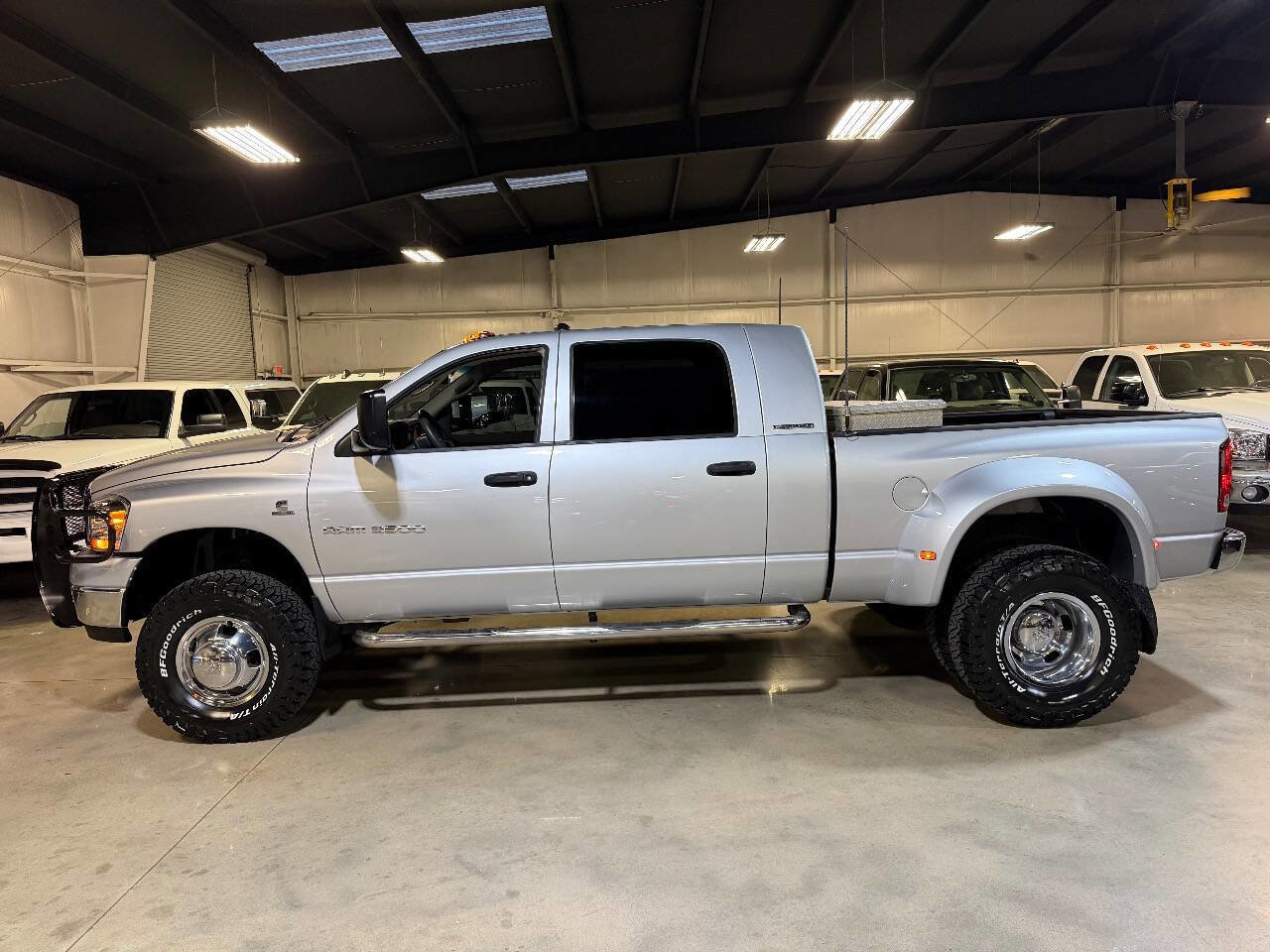 Used 2006 Dodge Ram 3500 Truck SLT AWD/4WD image 17