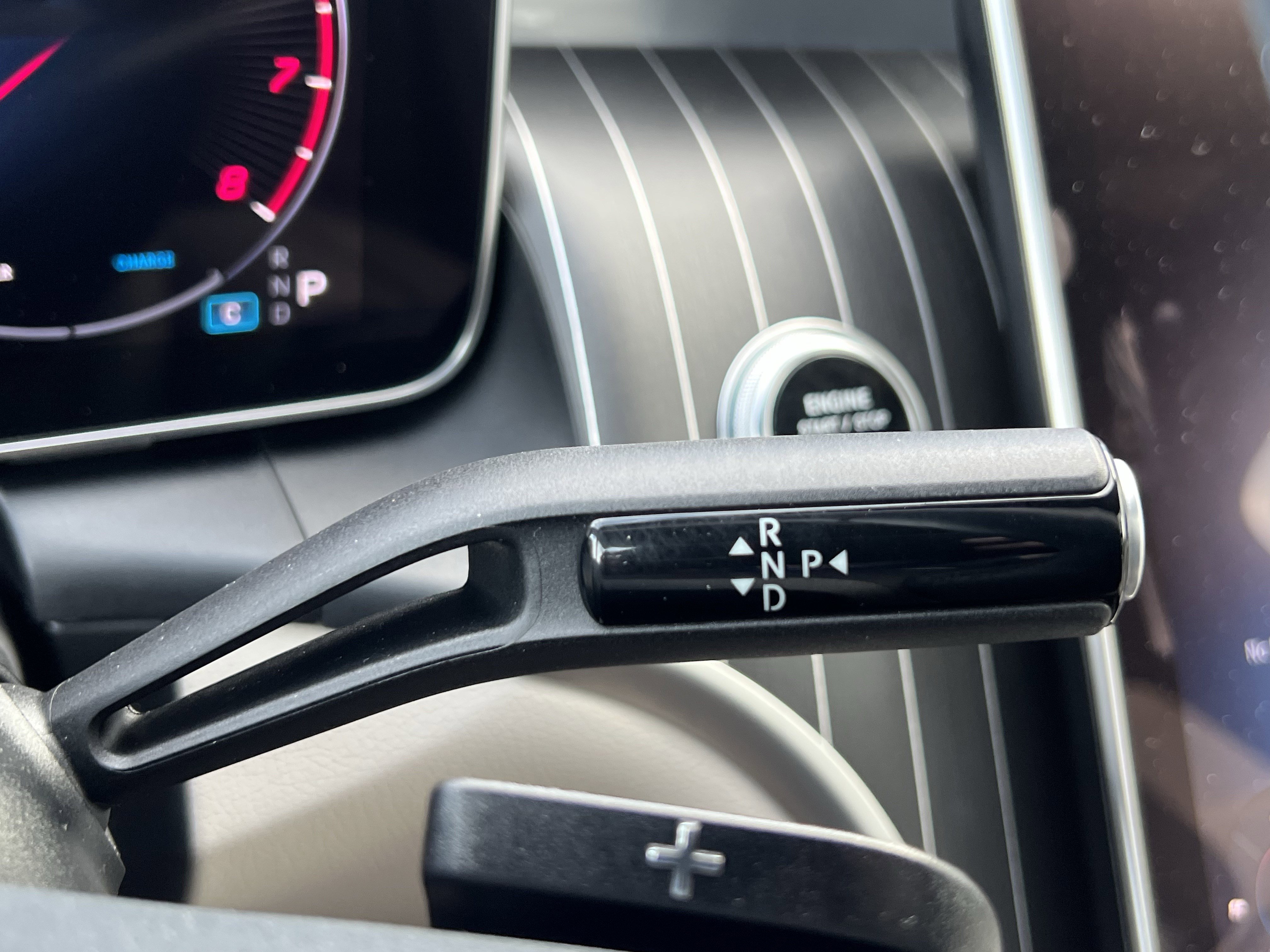 Used 2024 Mercedes-Benz GLC 300 4MATIC image 26