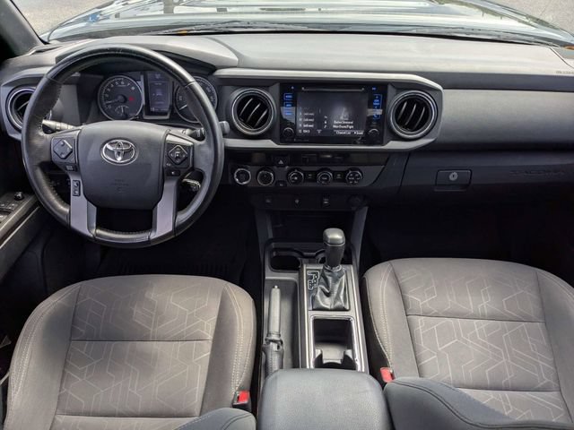 Used 2017 Toyota Tacoma TRD Sport w/ Tow Package (A/T) AWD/4WD image 14