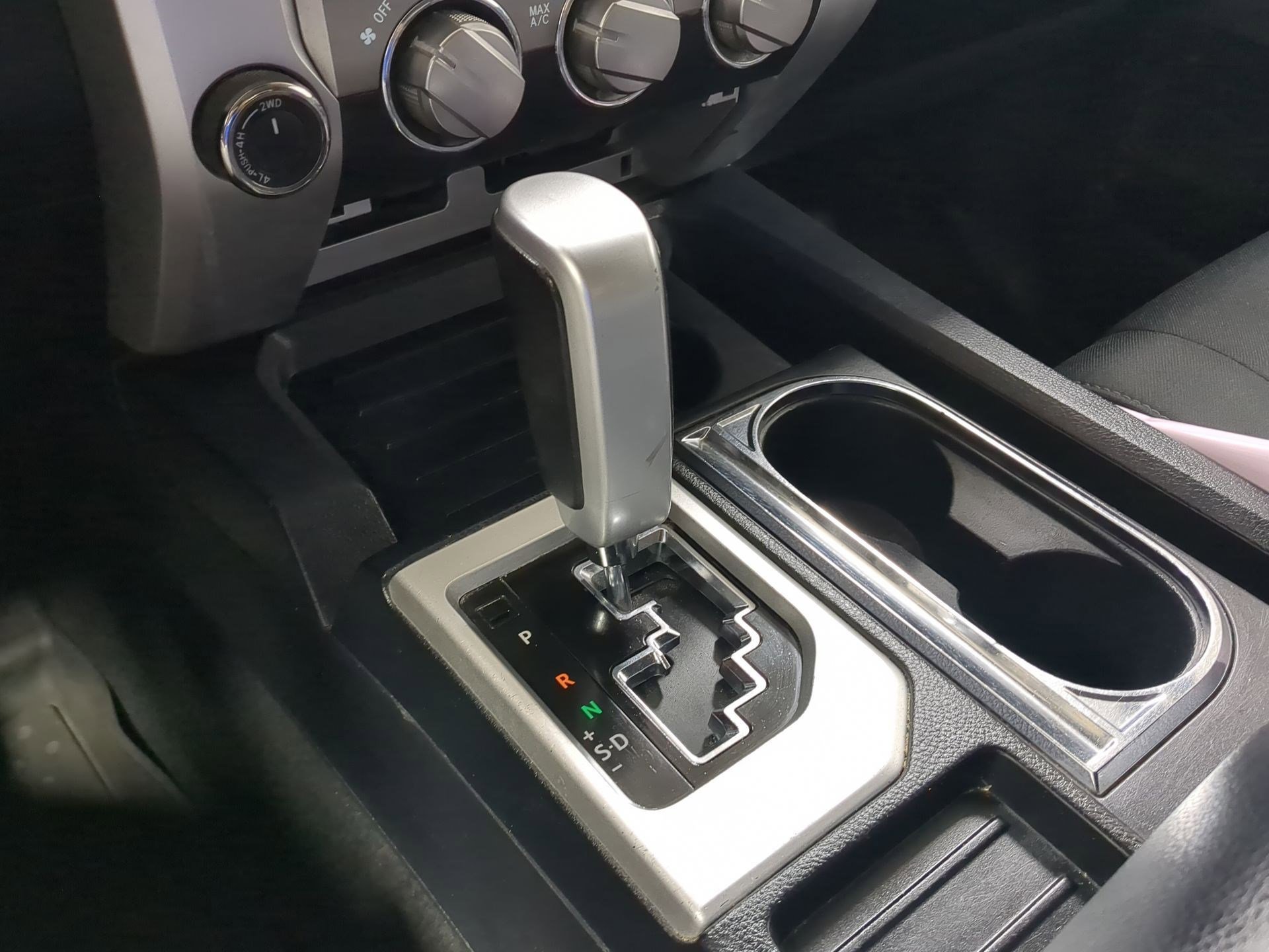 Used 2017 Toyota Tundra SR5 w/ TRD Off Road Package image 15