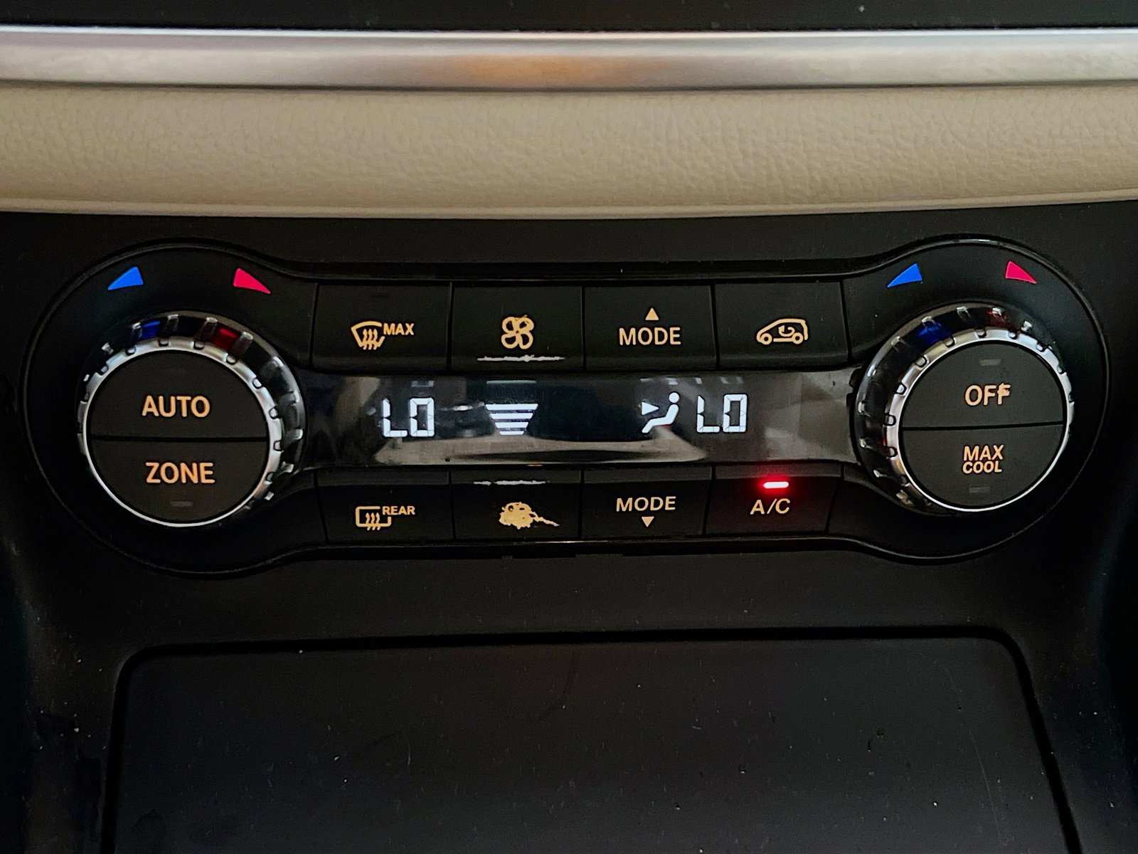 Used 2016 Mercedes-Benz GLA 250 4MATIC image 12