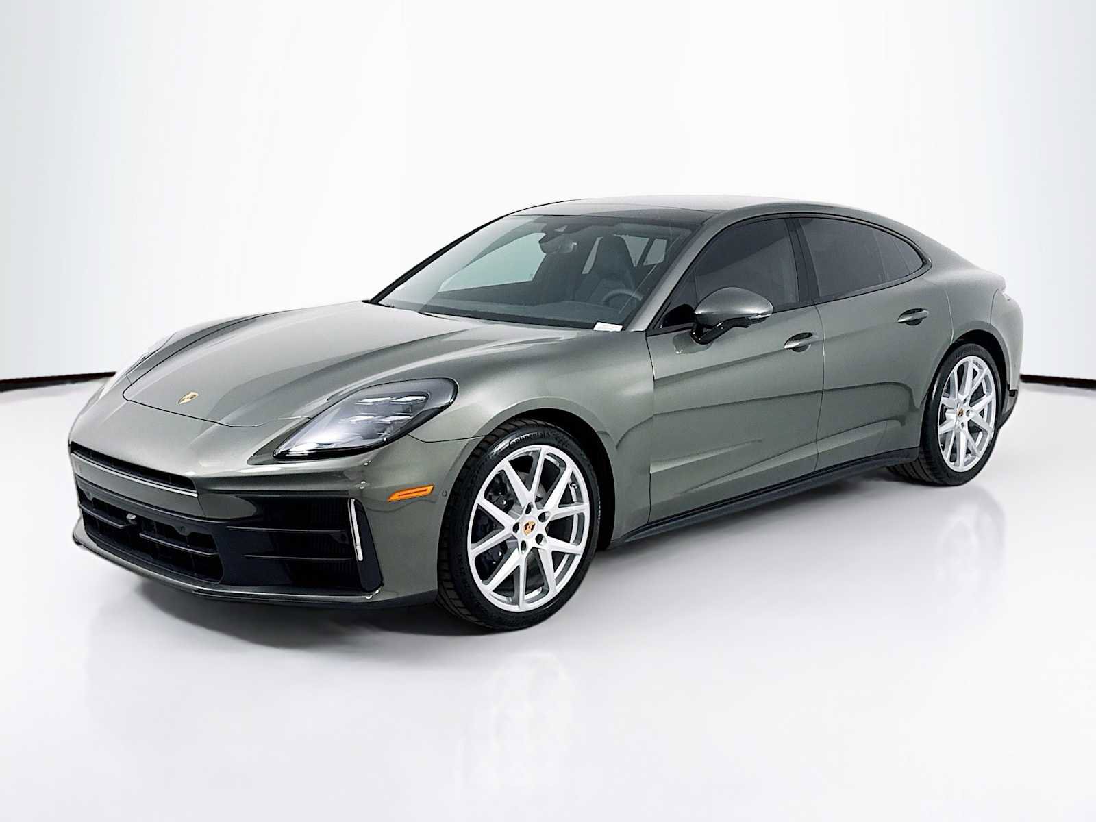 New 2026 Porsche Panamera