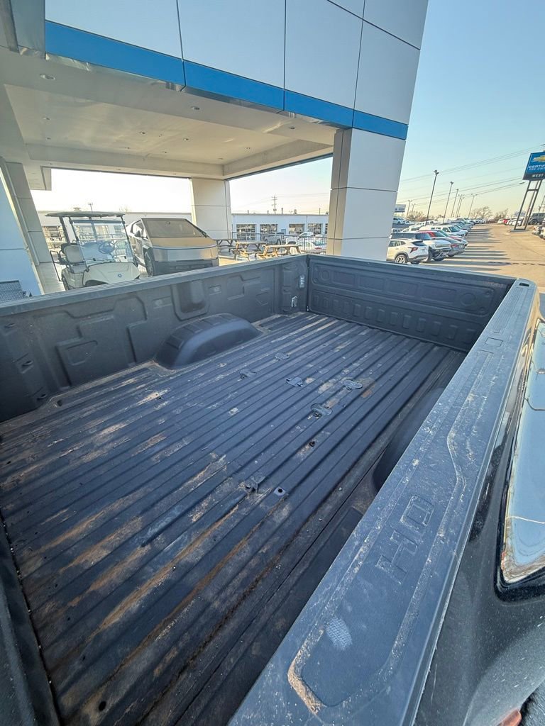 Used 2021 Chevrolet Silverado 3500 LTZ w/ LTZ Plus Package image 9