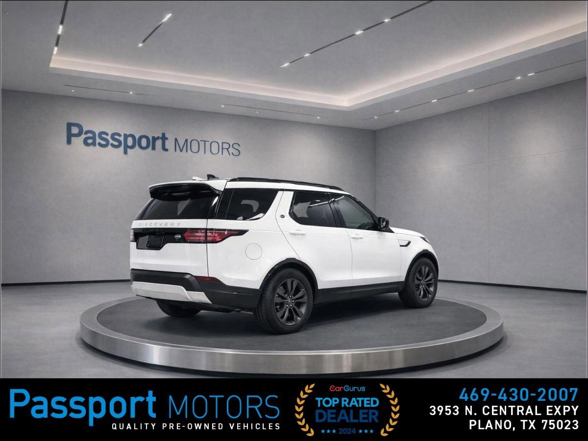 Used 2022 Land Rover Discovery S R-Dynamic image 6