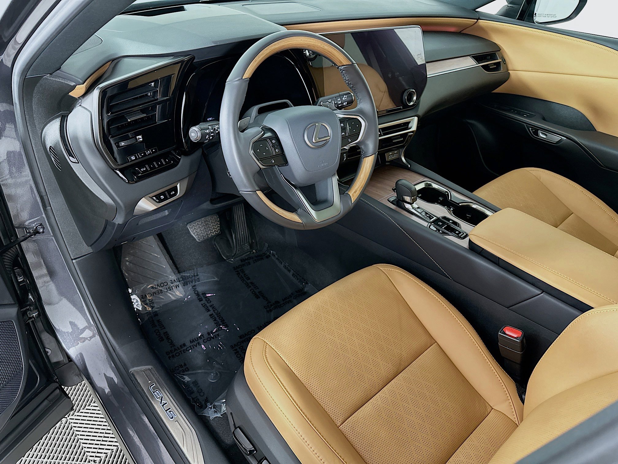 Used 2024 Lexus RX 350 image 9