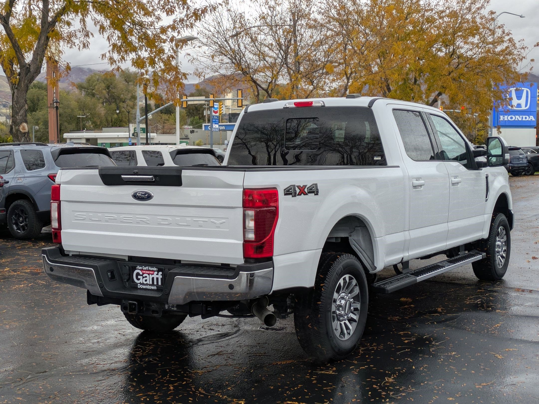 Used 2021 Ford F350 Lariat w/ Snow Plow/Camper Package image 3