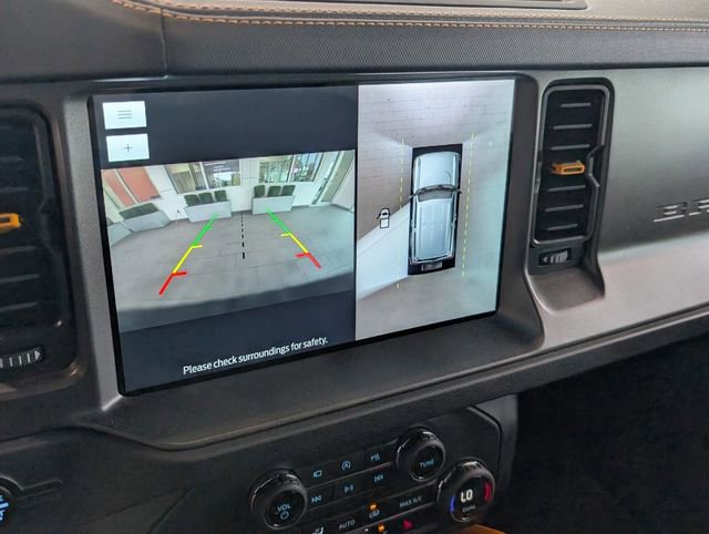 Used 2024 Ford Bronco Badlands image 17