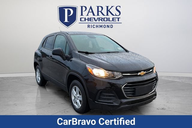 Used 2020 Chevrolet Trax LS w/ Tint and Cruise Package AWD/4WD image 1