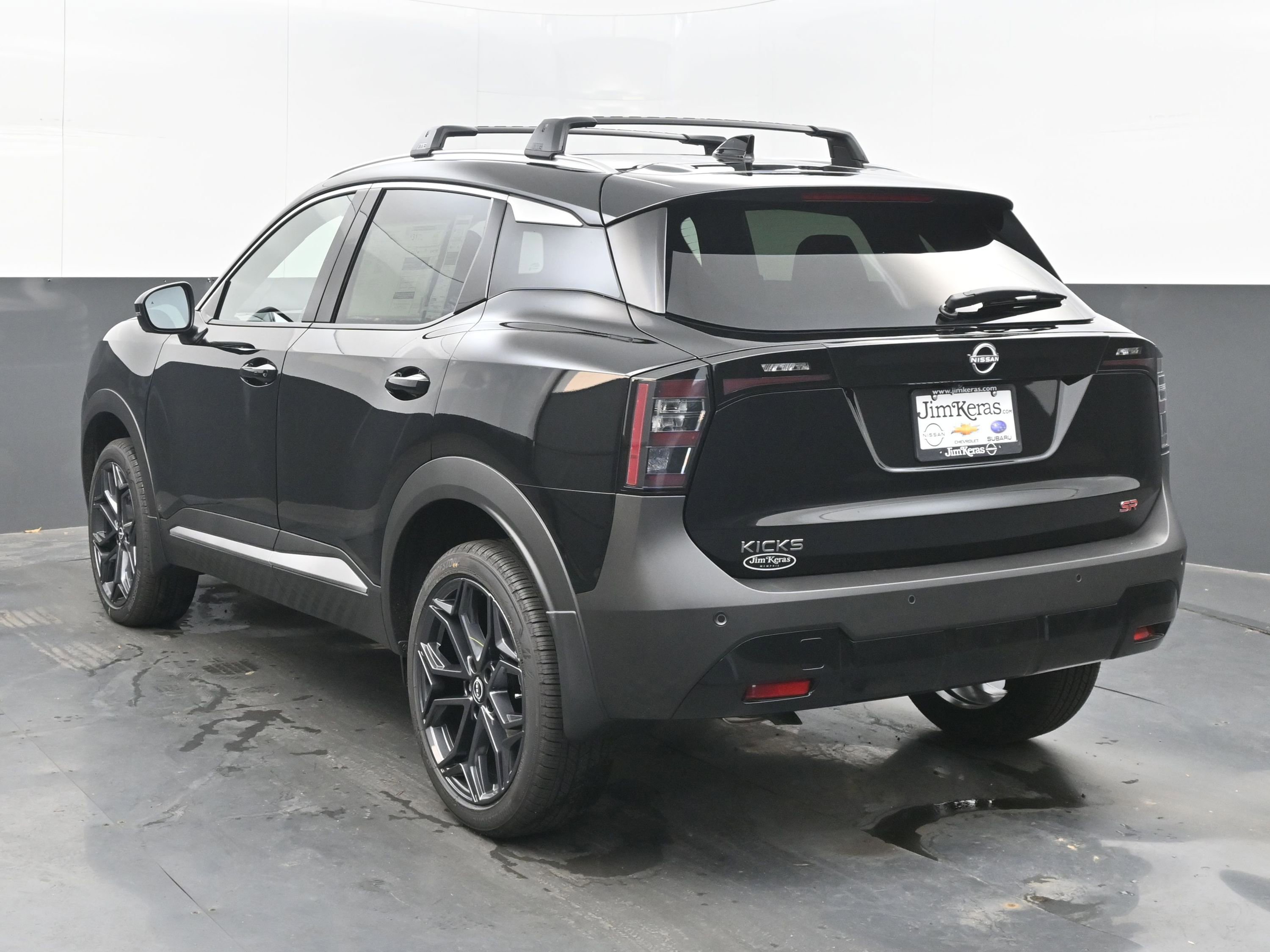 New 2026 Nissan Kicks SR image 6