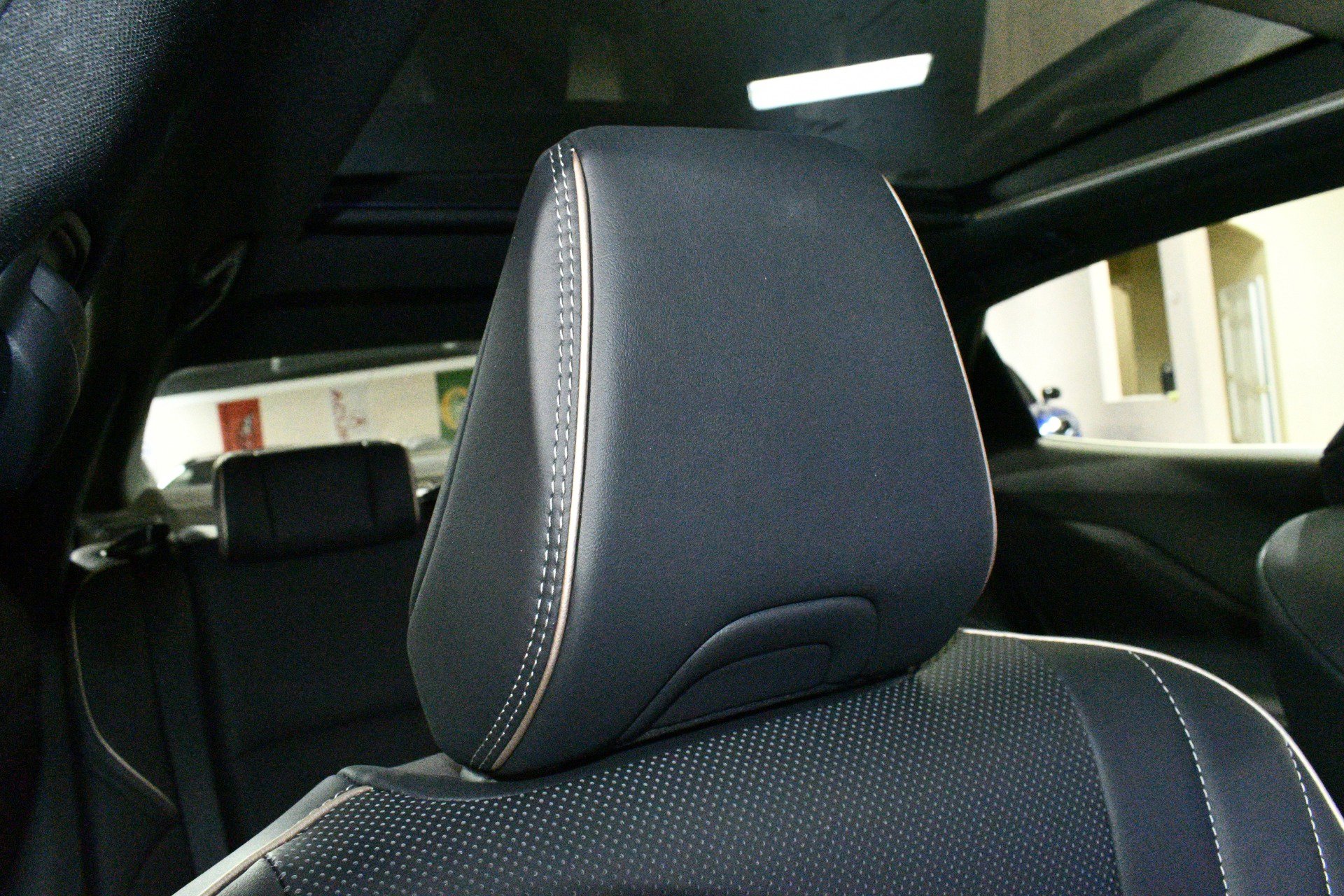 Used 2026 Toyota Crown AWD/4WD image 10