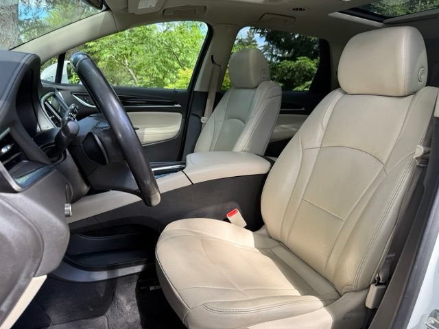 Used 2019 Buick Enclave Essence AWD/4WD image 8