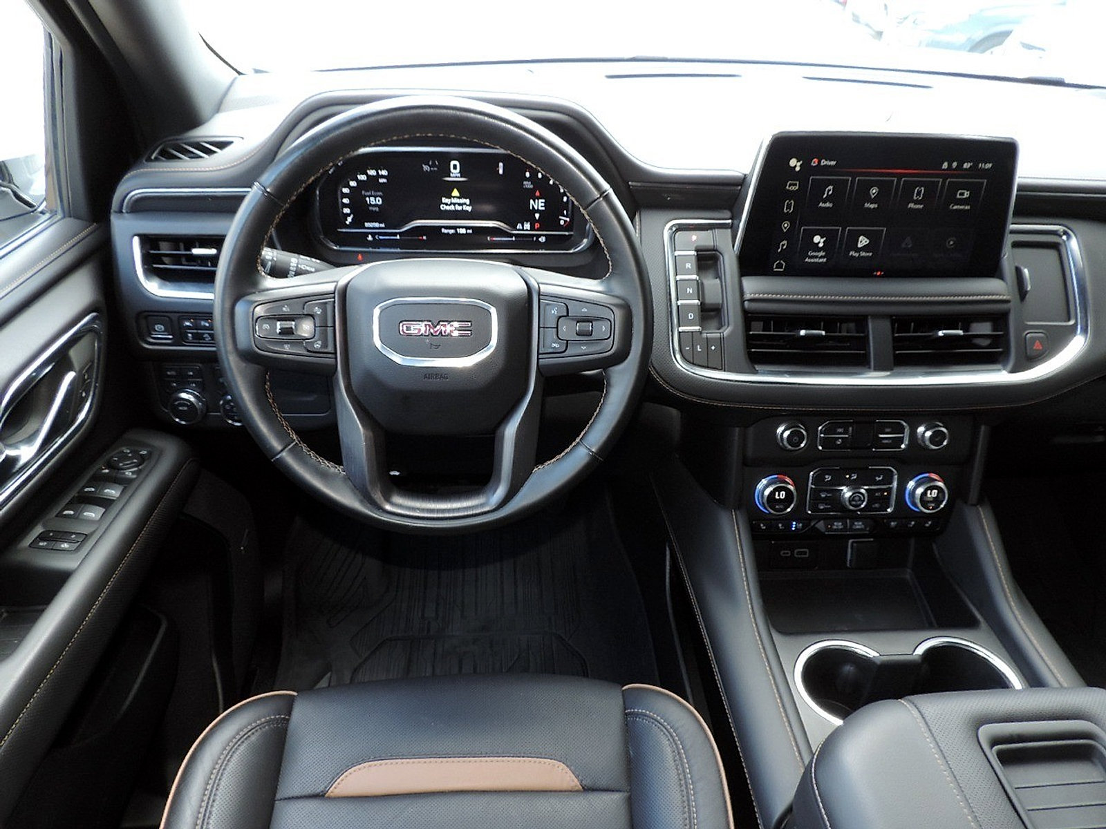 Certified 2024 GMC Yukon XL AT4 AWD/4WD image 17