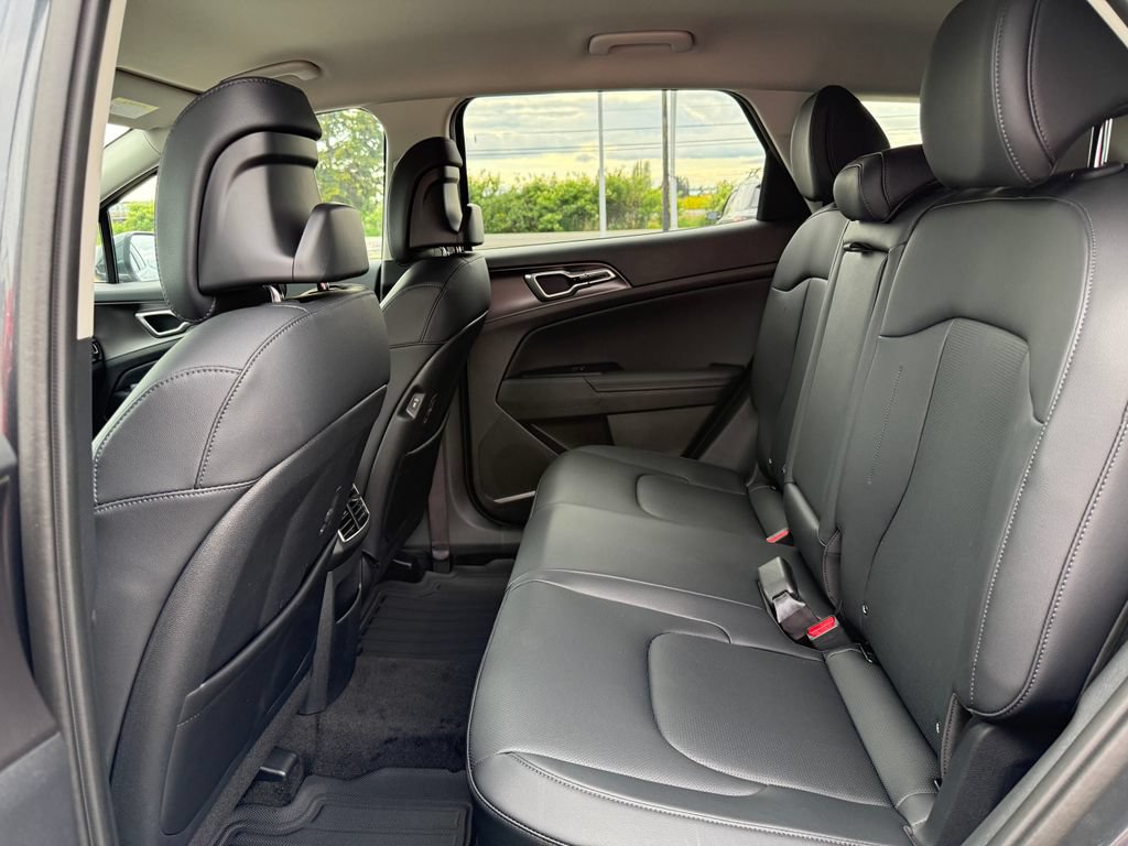 New 2026 Kia Sportage EX AWD/4WD image 16
