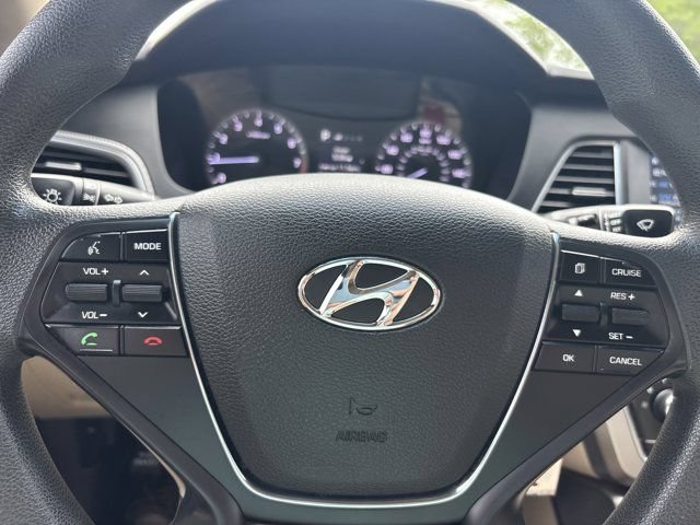Used 2016 Hyundai Sonata SE FWD image 22