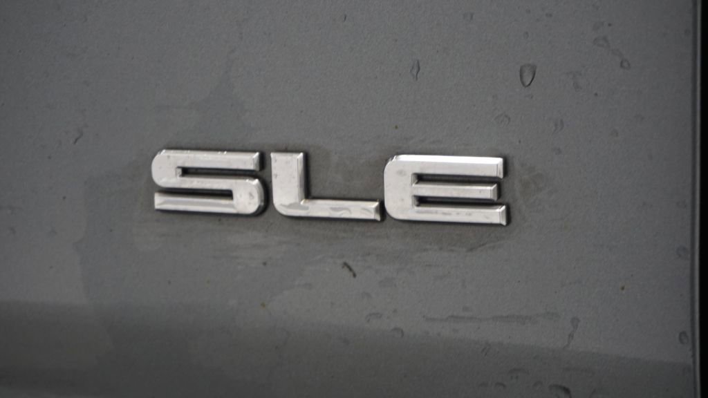 Used 2020 GMC Canyon SLE w/ Elevation Edition image 24