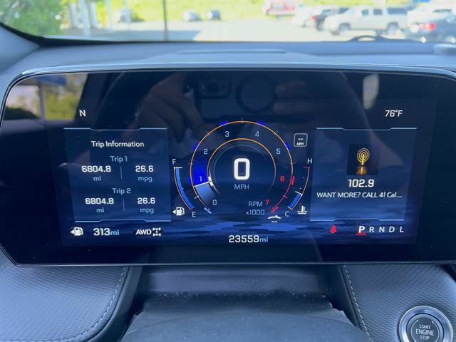 Used 2025 Chevrolet Equinox LT AWD/4WD image 17