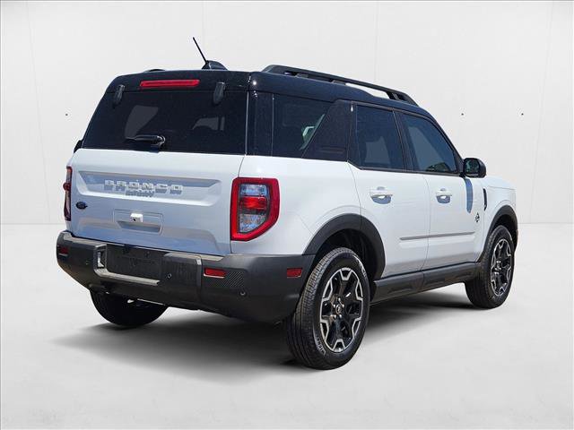 New 2025 Ford Bronco Sport Outer Banks image 2