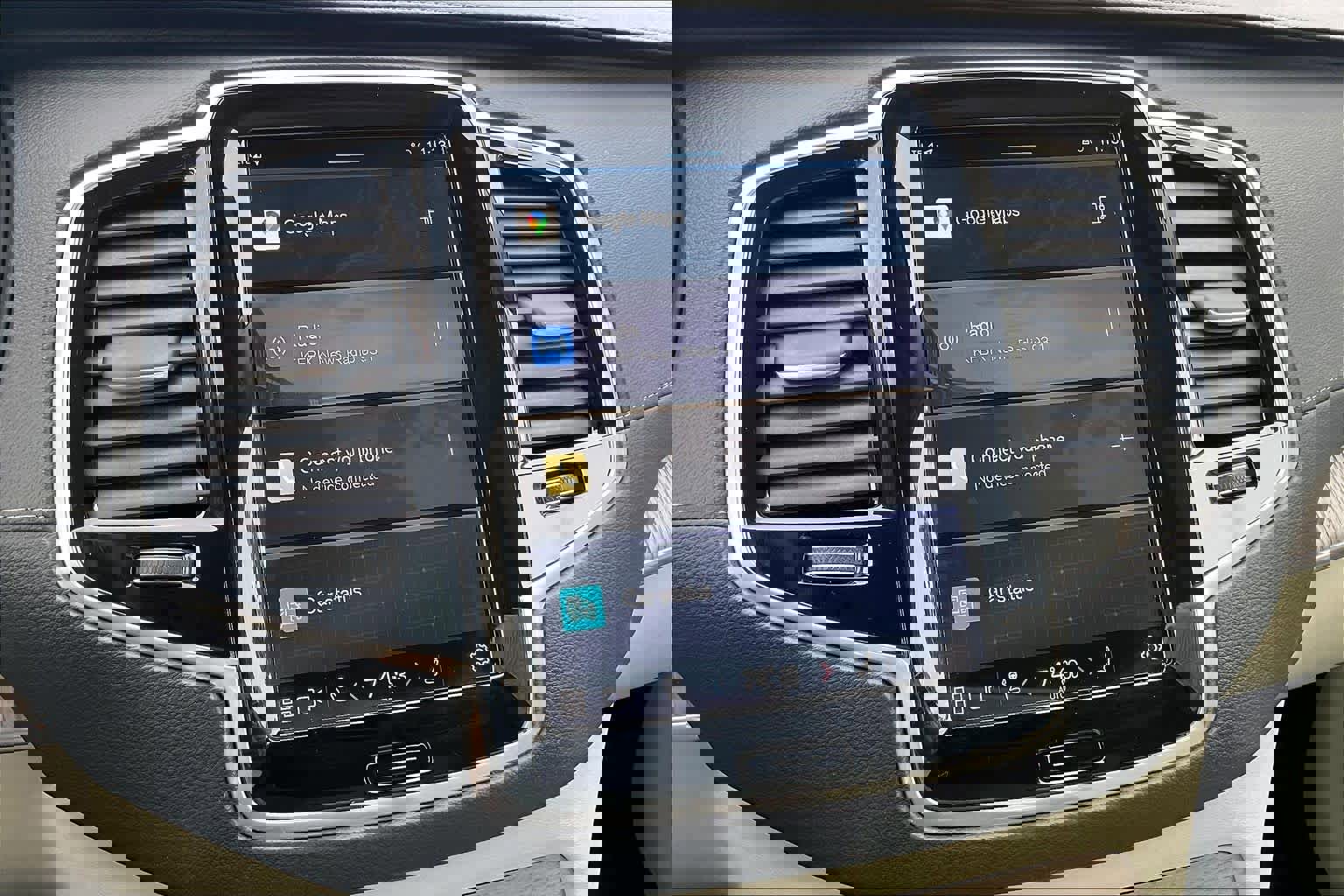 Used 2023 Volvo XC90 T8 Ultimate w/ Protection Package Premier image 39