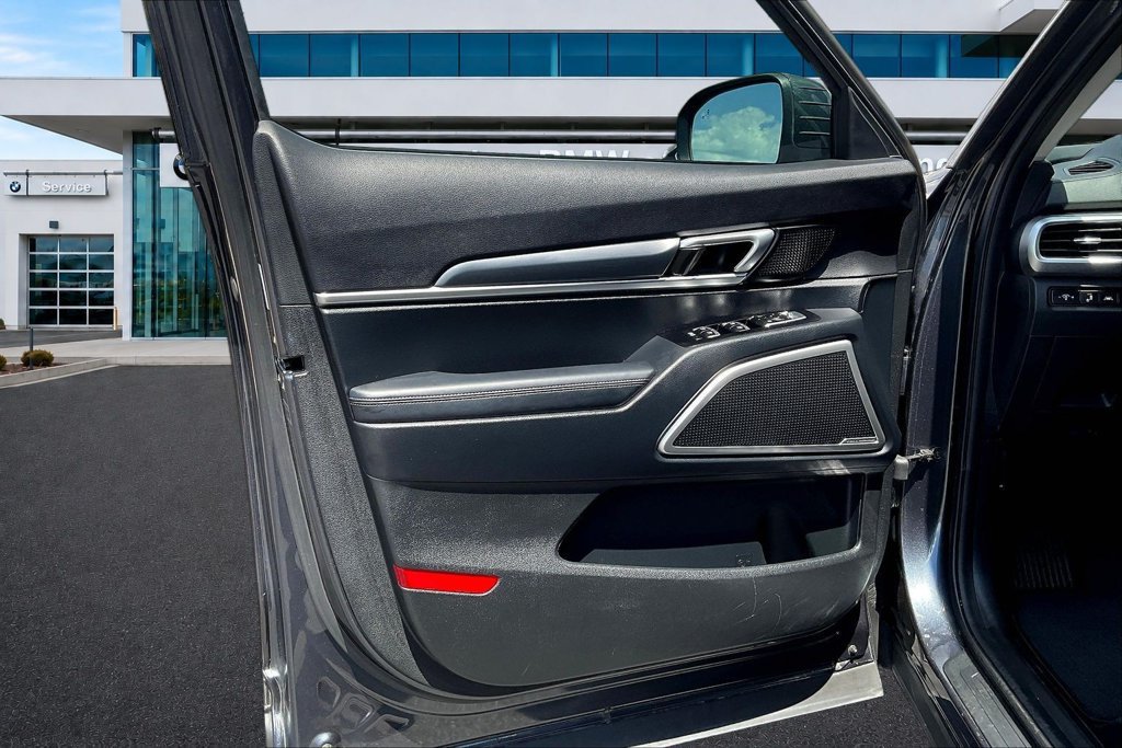 Used 2020 Kia Telluride S w/ S 8 Passenger Seating Package FWD image 20