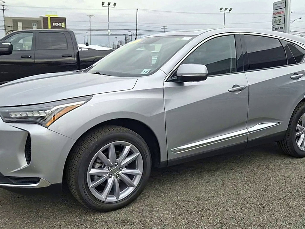 Used 2023 Acura RDX SH-AWD image 4