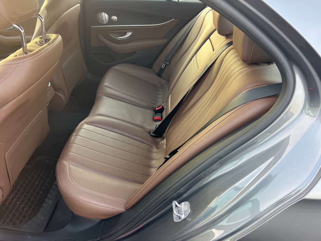 Used 2017 Mercedes-Benz E 300 E 300 4MATIC LUXURY image 13