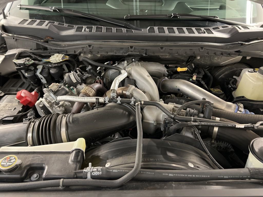 Used 2023 Ford F350 Lariat w/ Lariat Ultimate Package image 38