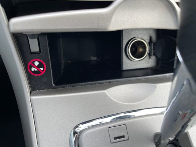 Used 2013 Toyota Corolla LE image 20