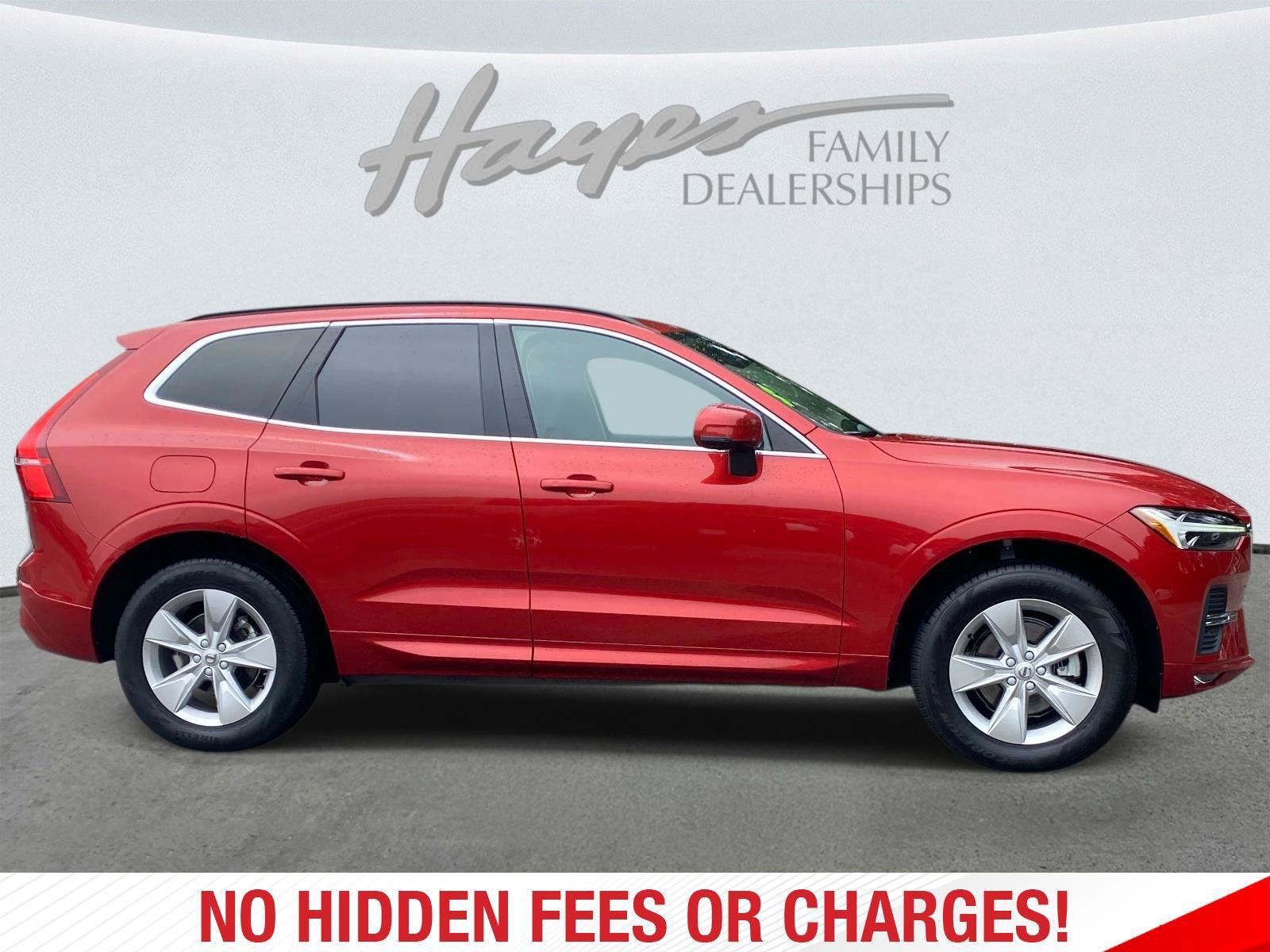 Used 2022 Volvo XC60 B5 Momentum AWD/4WD image 2
