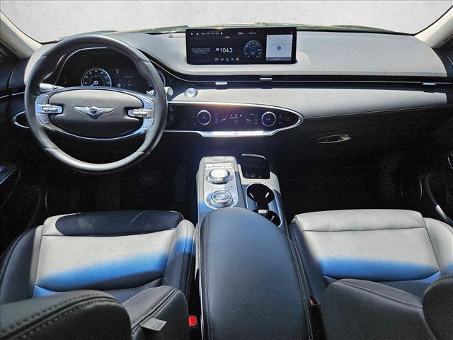 Used 2025 Genesis GV70 2.5T AWD/4WD image 17