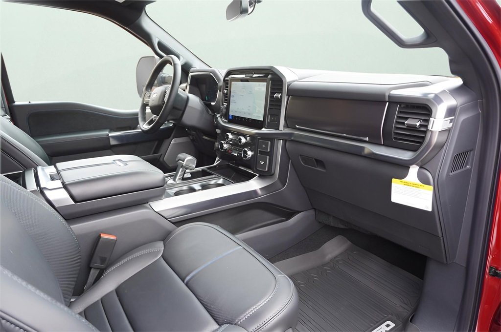 Used 2025 Ford F150 Platinum w/ FX4 Off-Road Package image 11