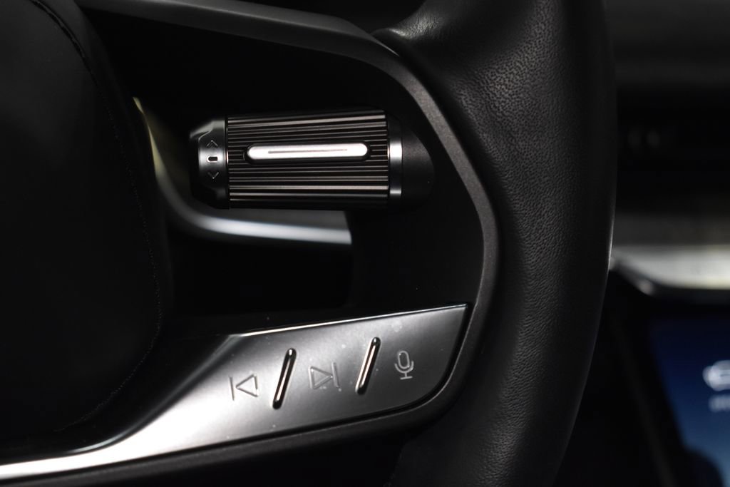 Used 2023 Lucid Air Grand Touring image 25