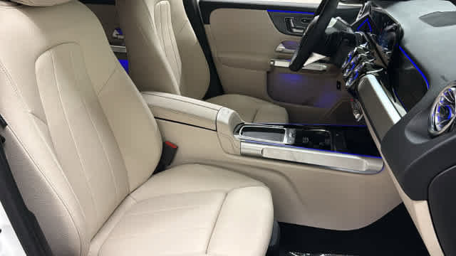 Certified 2026 Mercedes-Benz GLB 250 4MATIC image 36