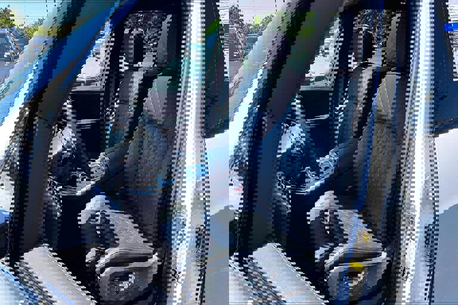 Certified 2024 BMW X5 xDrive40i w/ M Sport Package image 8