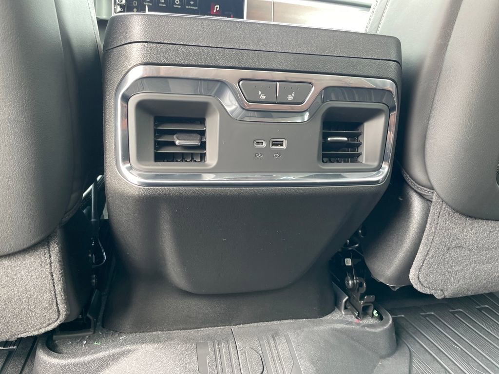 New 2026 GMC Sierra 3500 Denali Ultimate image 27