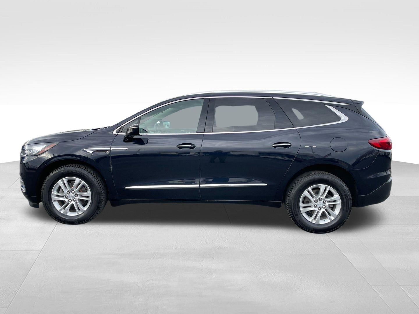 Used 2020 Buick Enclave Essence w/ Sound and Sites Package AWD/4WD image 7