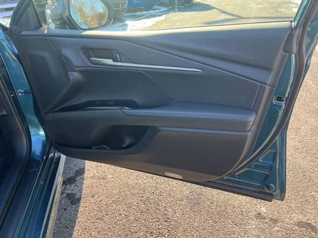 Used 2025 Toyota Camry XSE image 31