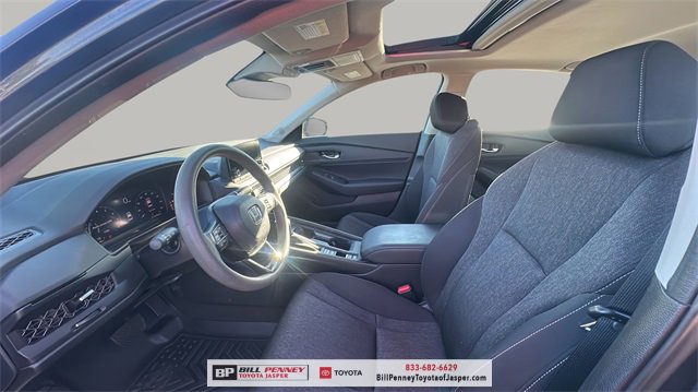 Used 2023 Honda Accord EX image 11